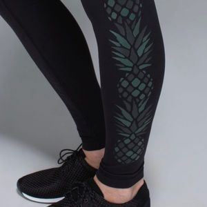 lululemon athletica wunder under pant with detail